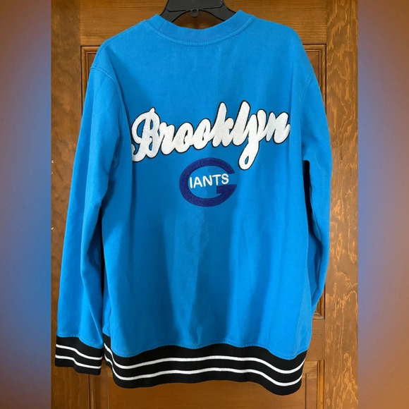 BROOKLYN ROYAL GIANT’S CREWNECK 👑 - Picture 4 of 8